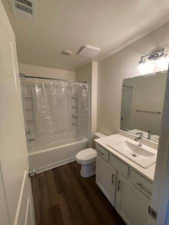 $1,000 / 1br - Studio (Tulare)63809864574849120