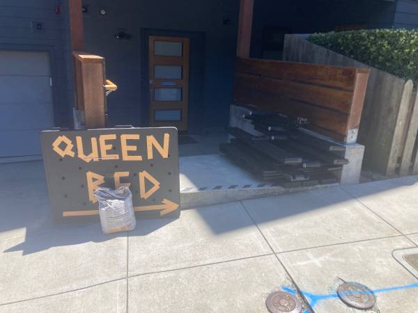 Lightweight, tool proof Queen bed 1