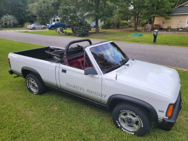 1989 Dodge Dakota Convertible only 47k original miles! - $14,900 (Myrtle Beach)63499770851201122