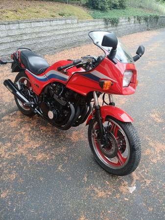 GPZ750, Honda 650 Cafe Racer, Honda Dream, Honda cb200 - $1234 (Bellingham)63435886214273122