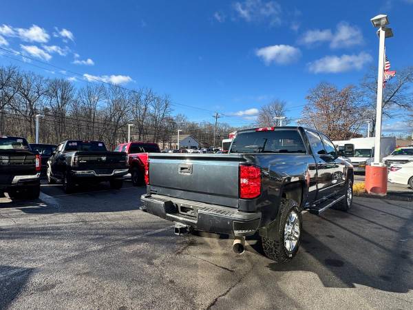 2019 Chevrolet Silverado 2500HD - Photo 6