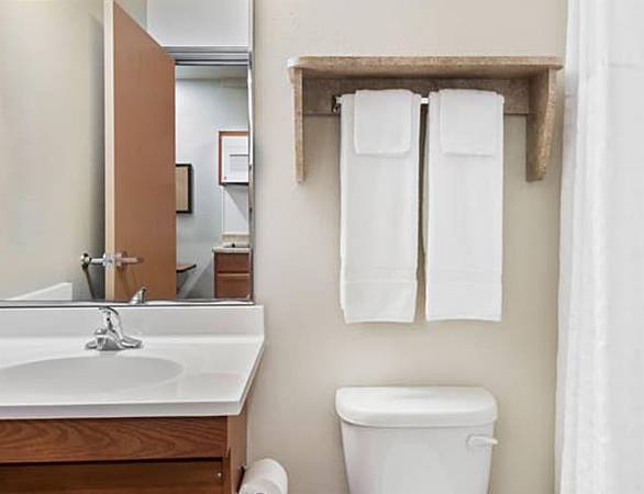 $330 / 1br - NEW LOW WEEKLY RATE! >>> Cable TV, Pool, WiFi, Kids Stay Free (Chattanooga)63993078936706122