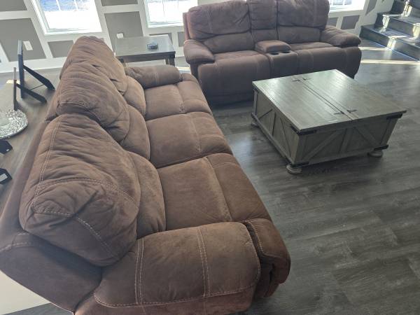 Living Room Set / Sofa and Loveseat Recliners 1