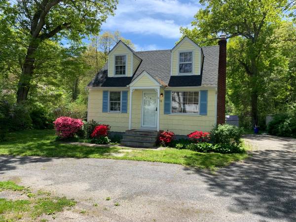 $3,800 / 3br - Complete house for rent SD 5 Dix Hills (East Northport)63854480138625121