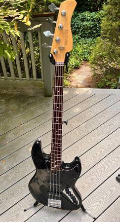 2025 SIRE Jazz Bass - $320 (Cambridge)63437871802625120