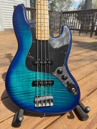 Fender Player Jazz Bass 1
