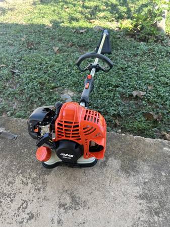 Echo SRM-225 string trimmer 1