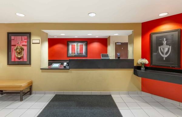 $807 Great rates for all your lodging needs! (Warwick)64002827844353121