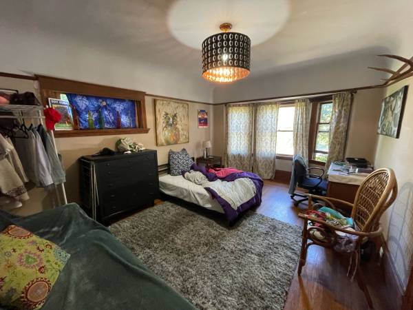 Furnished private  single  room by campus spring semester 1