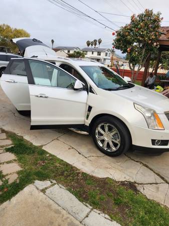 Cadillac SRX 2010 - $6,999 (San Diego)63624764361475121