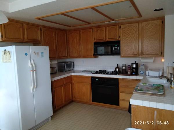 Kitchen Sink and Faucet 1