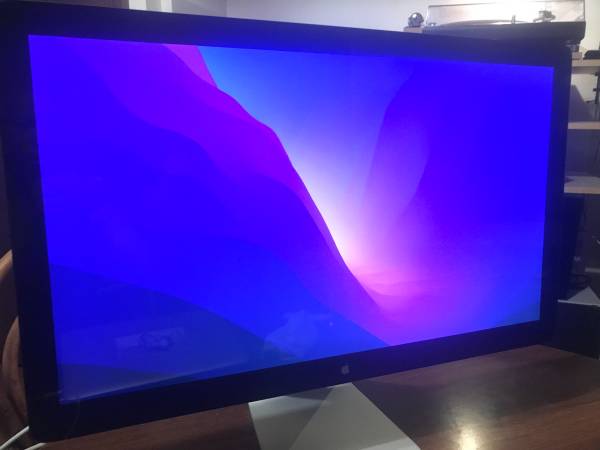 27” Apple Thunderbolt Display MC914J/B - computers - by