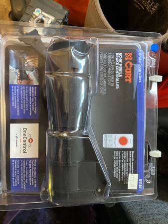 Curt Echo Bluetooth brake controller 1