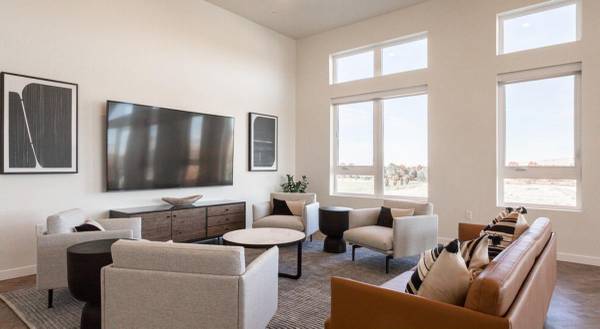 $1,953 / 3br - 1118ft2 - Balconies and Patios, Expansive Game Room and Lounge (The Village)63794945682051124