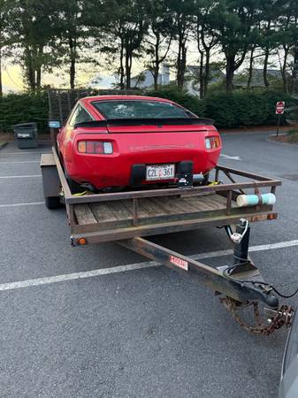 Porsche 928 S 1985 - $9,500 (Otis, Ma)63618089532419122