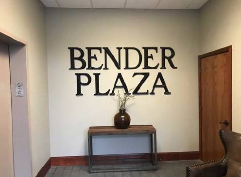 $1,500 / 700ft2 - Retail or Office in Bender Plaza (Lynden)64213544573571124