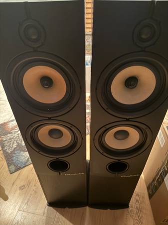Warfdale Diamond speakers 1