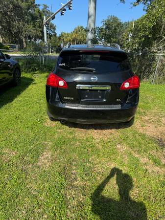LIQUIDACIÓN DE INCAUTACIÓN POLICIAL 2012 NISSAN ROGUE AIRE ACONDICIONADO FRÍO - $2,447 (3619 LITHIA PINECREST)63470239688195124