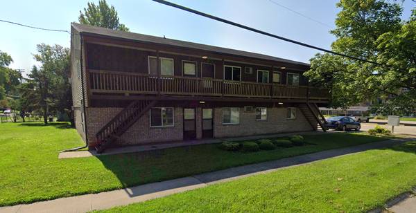 820 N. BATES 1
