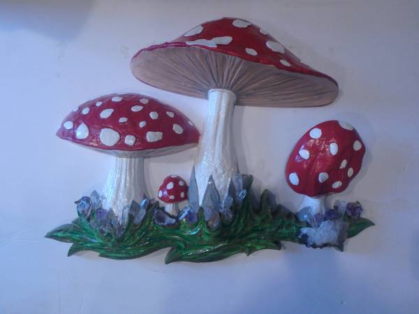 mushroom,crystal,home,office,vintage,old,rare,antique,stone,wall 1