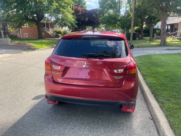 2014 mitsubishi outlander sport Es - $7,500 (Glen Cove)63654719403009122
