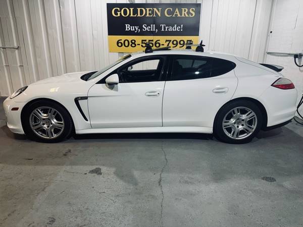 2013 Porsche Panamera 4 - $10,900 (2121 n stoughton rd madison wi 53704)63613837490563123