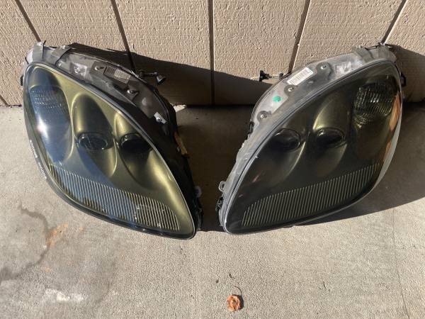 C6 Corvette Stock Headlights & Tailights 1
