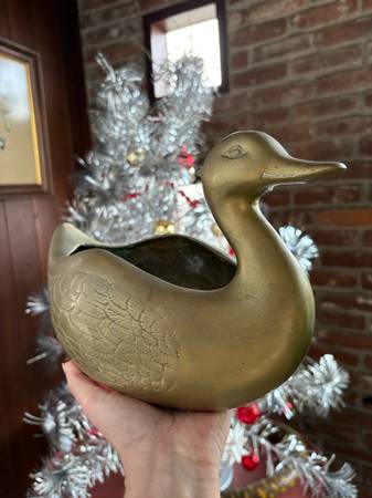 Brass Duck Planter 1