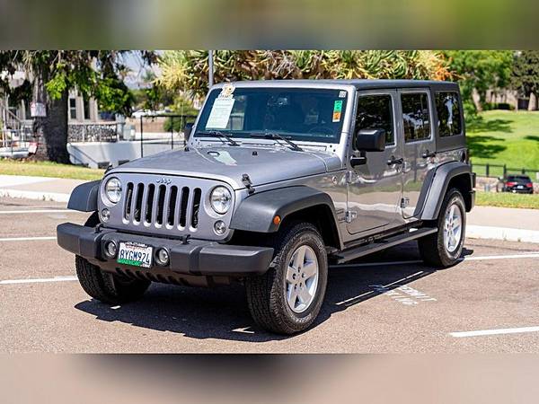 2017 Jeep Wrangler Unlimited Sport S 4x4 4dr SUV - $23495.0063440585896963122