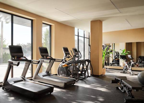 $1,460 / 412ft2 - Estudio y 1 dormitorio excepcional para mascotas con vistas impresionantes en la azotea (Buckman)63672530502913124