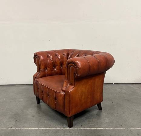 Weston Leather Chair Classic Style 1