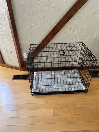 Dog crate 30” 1