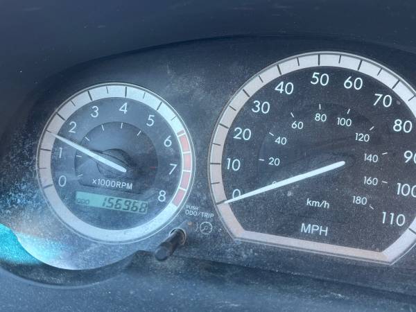 2005 Toyota Sienna LE, más de 156.000 millas - 6.000 USD (Fremont / Union City / Newark)63472950463235123