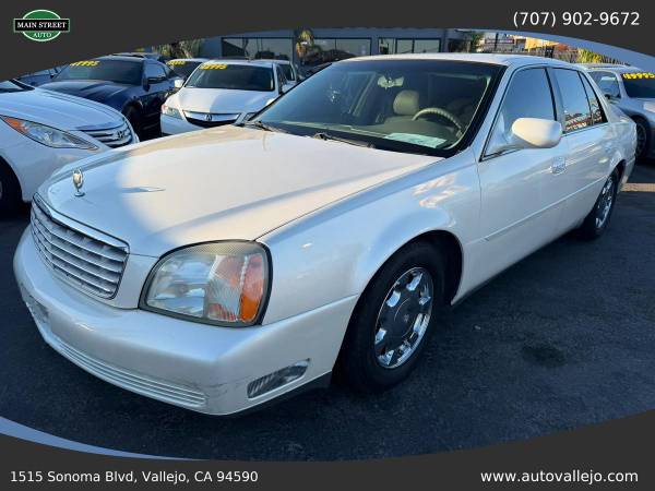 2002 Cadillac DeVille Sedan 4D 1