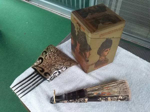 **ANTIQUE ACCESSORIES (VERY NICE) FOR SALE** 1