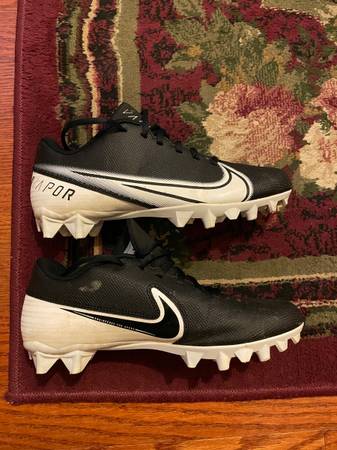 Cleats Nike 1