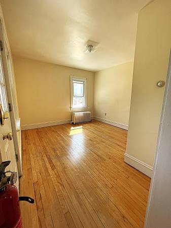 1 42 Intervale Ave Apt #8 - AVAILABLE JUNE 1st, 2026 1