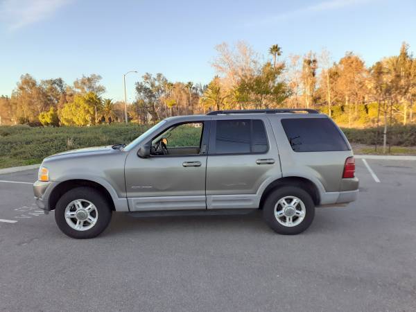 2003 Ford Explorer 1