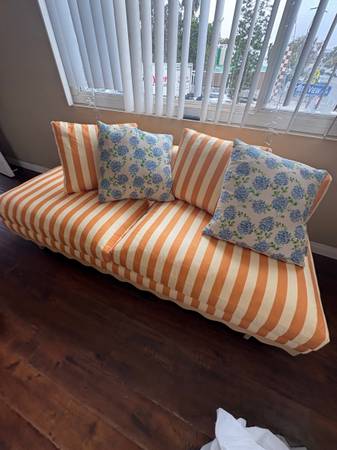 BRAND NEW*ONE OF A KIND* SOFA IN RARE STRIPE PRINT!! - $1,700 (San Diego, Normal Heights)63471473515395122