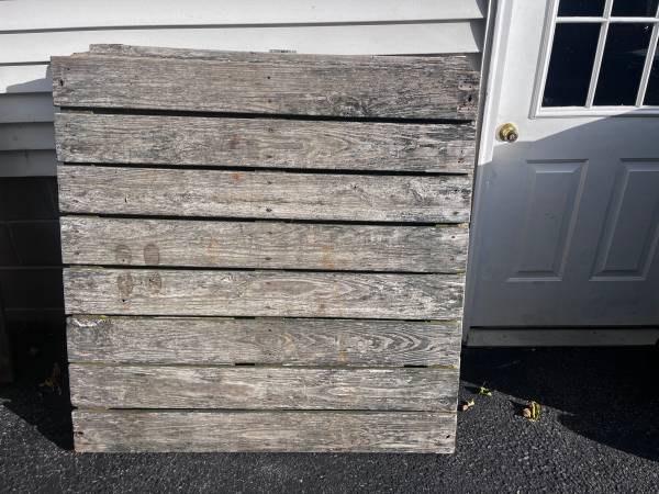 Dock pallets 1