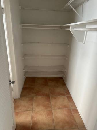 $1,650 ESTUDIO JUNTO A LA PLAYA CON COCINA COMPLETA (Deerfield Beach)63825137736707124