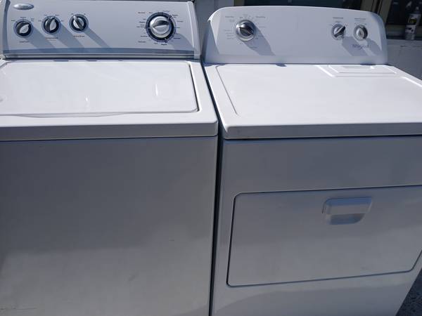 Washer and Dryer WHIRLPOOL 1