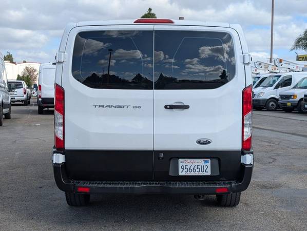2019 Ford Transit 150 Wagon - Photo 7