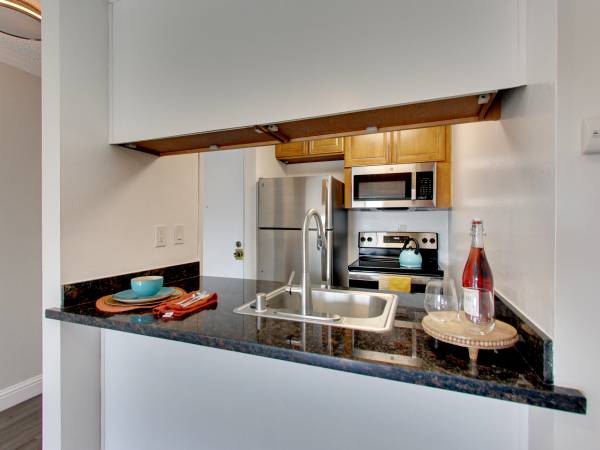 $1,980 / 1br - 587ft2 - 🎉 6 Weeks FREE! Open House Today | 8AM – 7PM Charming 1-Bedroom (oakland lake merritt / grand)63664186049281120