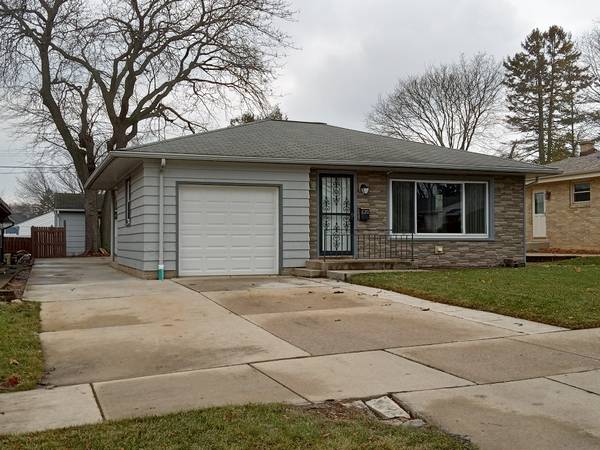 I am Looking for a Fixer Upper House 1