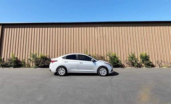 2020 HYUNDAI ACCENT - $11.48563476072093825121