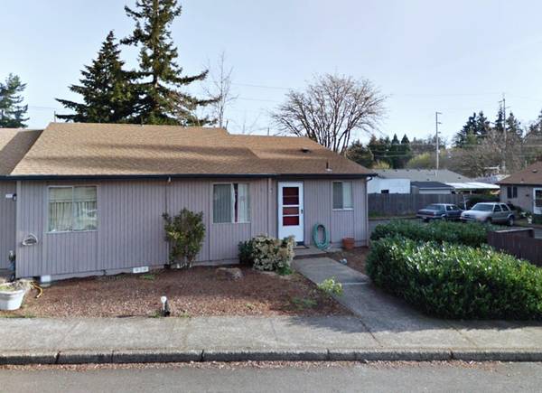 $1,300 / 2br - Visit our Local Bars & Entertainment Venues - Two Bed w Low Deposit (Salem on Browning Ave)63660413046401123