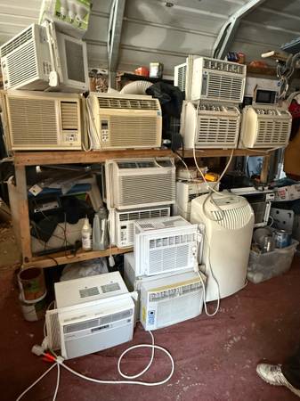 Good used freezing cold Air Conditioners 1