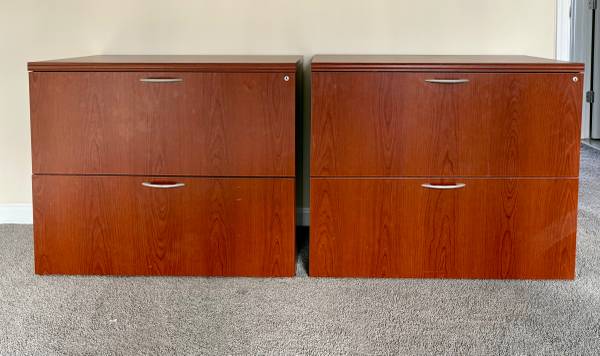 Locking Lateral File Cabinets / Drawers 1