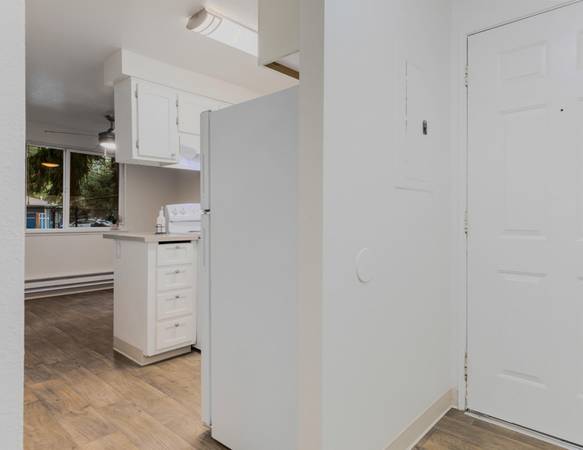 $1,450 / 2br - 2 Bed/2 Ba, New USB Charging, LEDs, WD Hookup & Tons More Upgrades! (Rockwood Area)64038877232259122